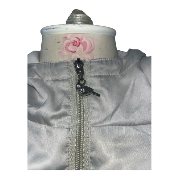 The Bradford Exchange Vintage Collectors Edition Rain Hooded Jacket Birdโฆ - Picture 6 of 17